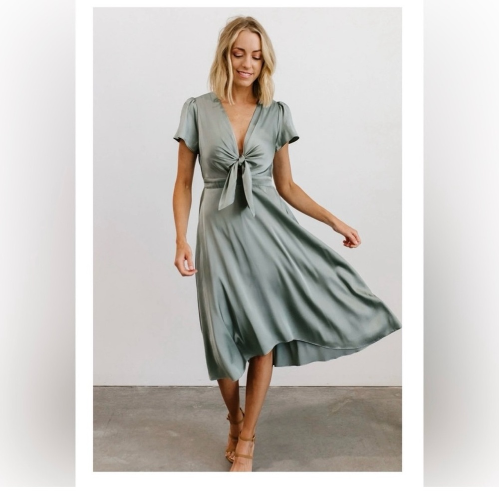 Baltic Born Satin Poppy midi dress sky blue size large NWT
